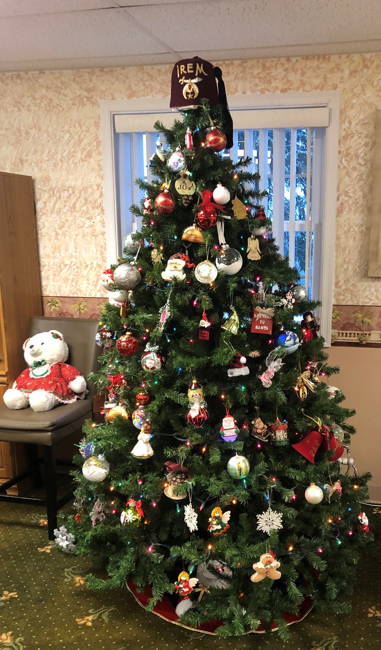 21 Christmas Tree 1 1300x