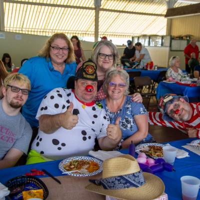 21 Family Picnic 32