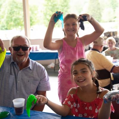 21 Family Picnic 51